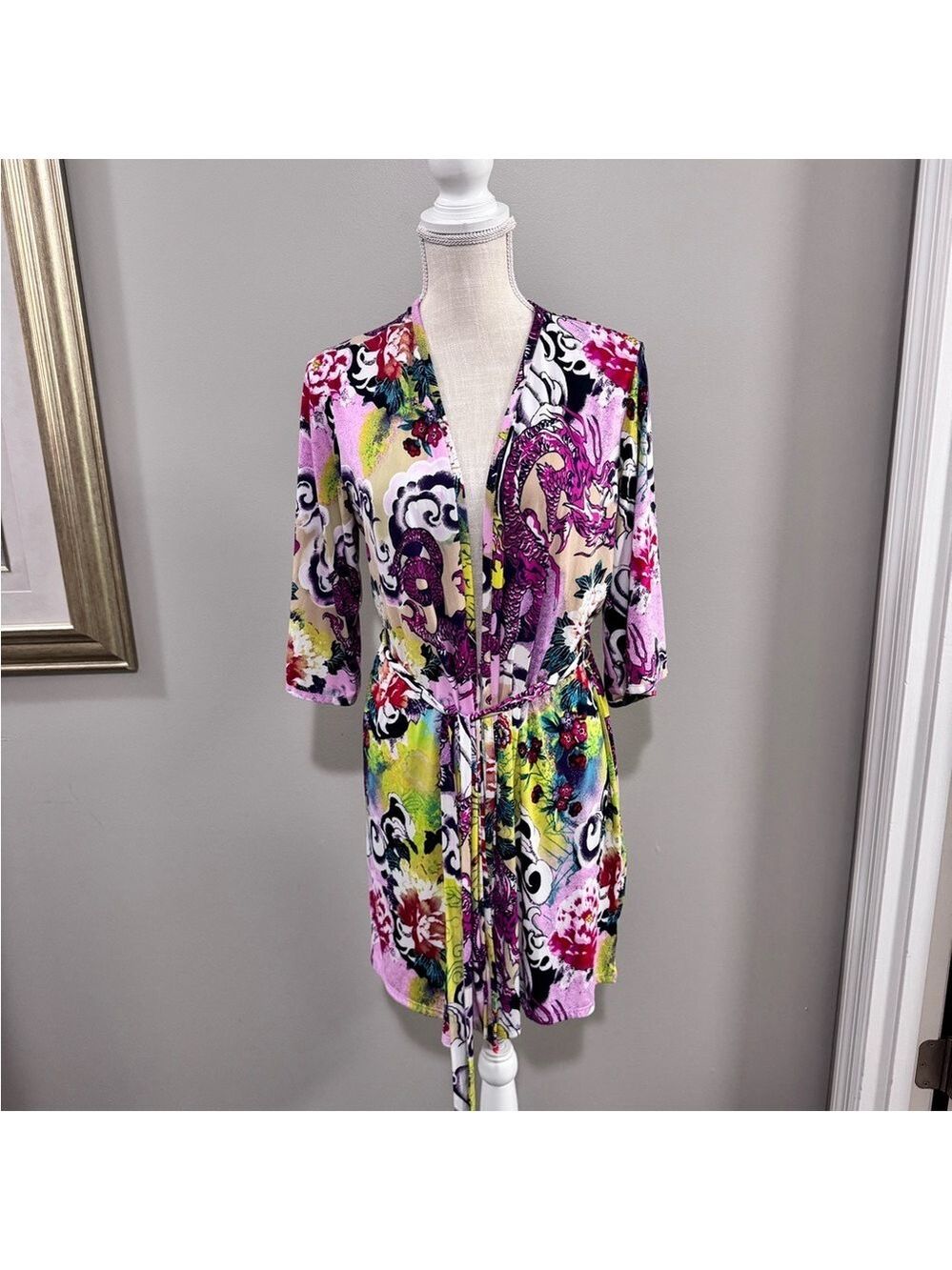 Natori Josie Multicolor Floral Kimono Robe. Size XS